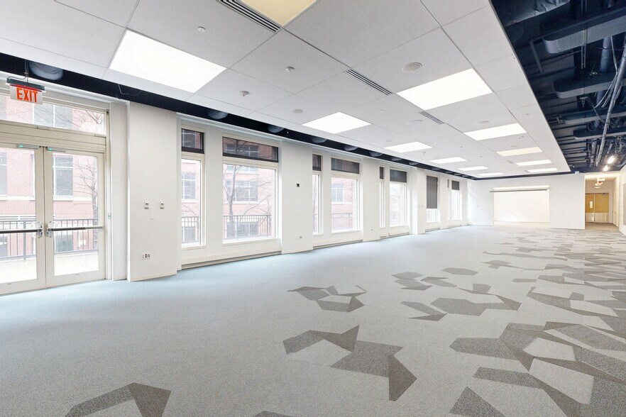 More Photos Of 2000 Duke St, Alexandria Office For Sale