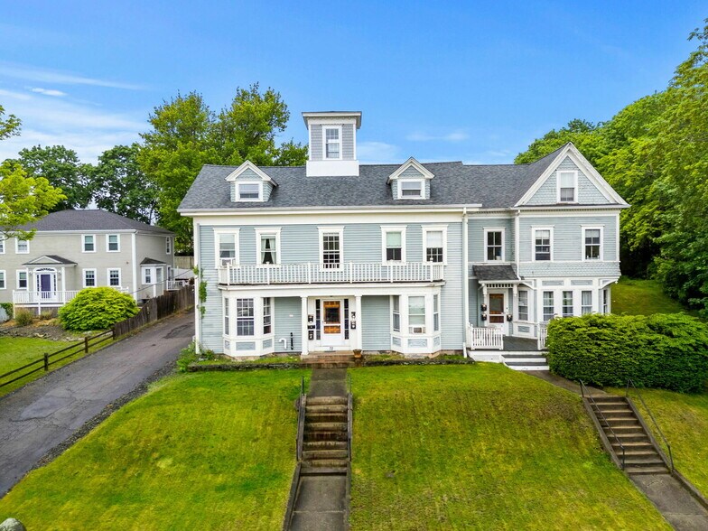 More Photos Of 72 Main St, Wareham Apartments For Sale