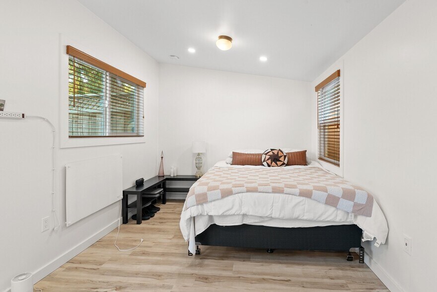 More Photos Of 420 Capitola Road Ext, Santa Cruz Apartments For Sale