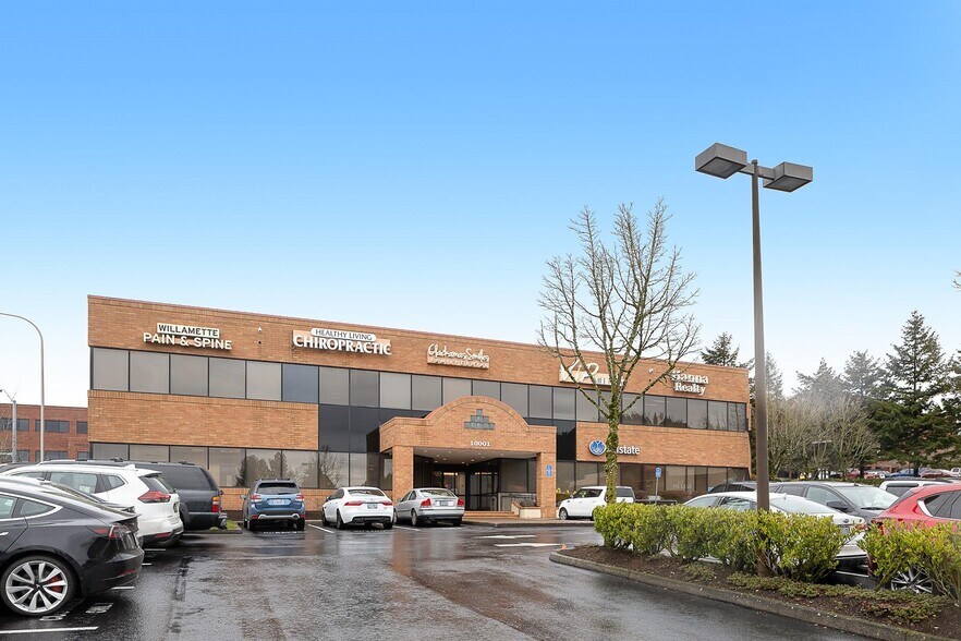 Primary Photo Of 10001-10117 SE Sunnyside Rd, Clackamas Office For Lease