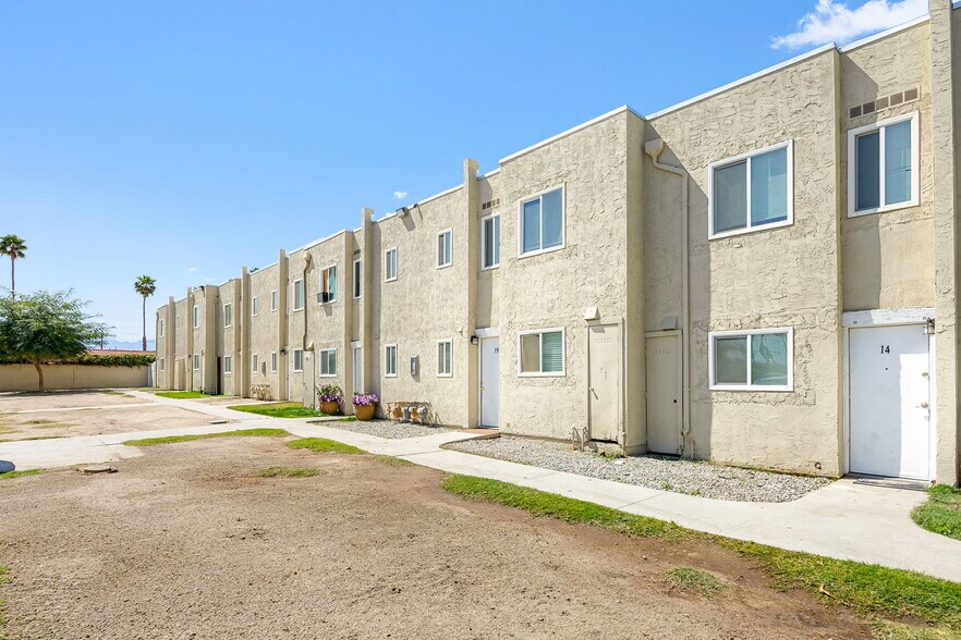 More Photos Of 82451 John Nobles Ave, Indio Apartments For Sale