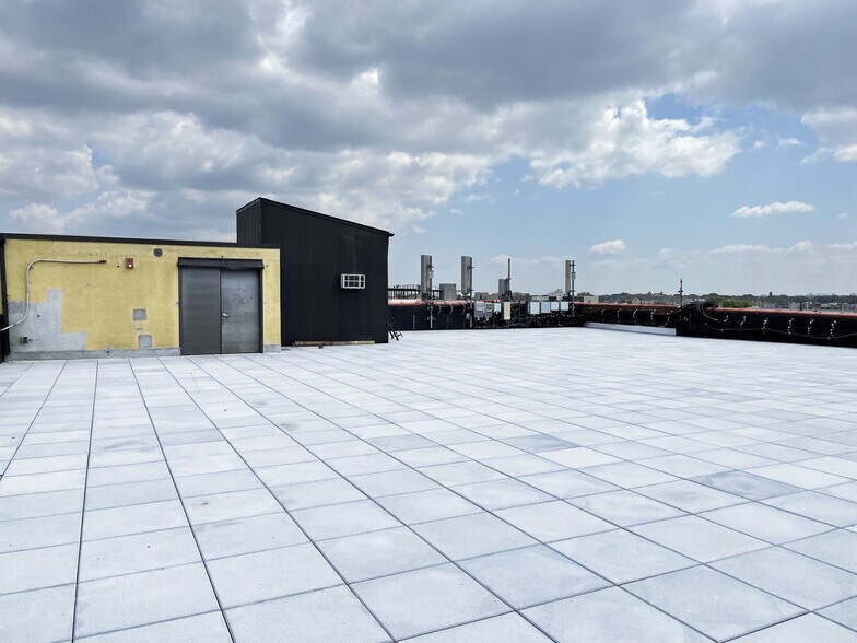 More Photos Of 35-37 36th St, Long Island City Office For Lease