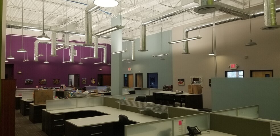 More Photos Of 5765 S Rainbow Blvd, Las Vegas Office For Lease