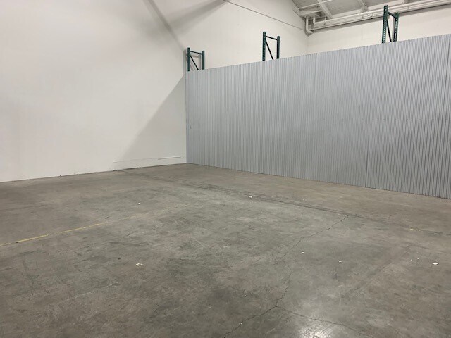 More Photos Of 245 S Spruce Ave, South San Francisco Distribution For Lease