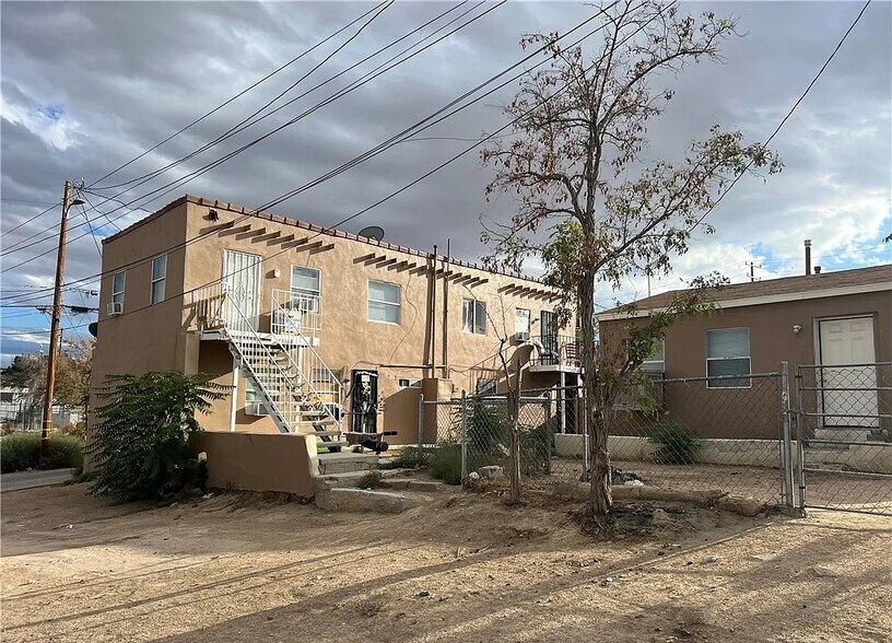 More Photos Of 15563-15575 5th St, Victorville Apartments For Sale