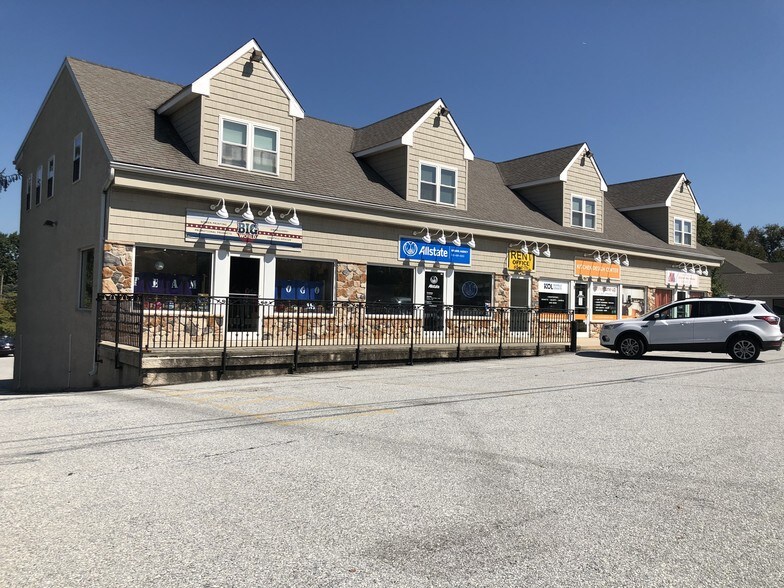 More Photos Of 391 Lancaster Ave, Frazer Storefront For Lease