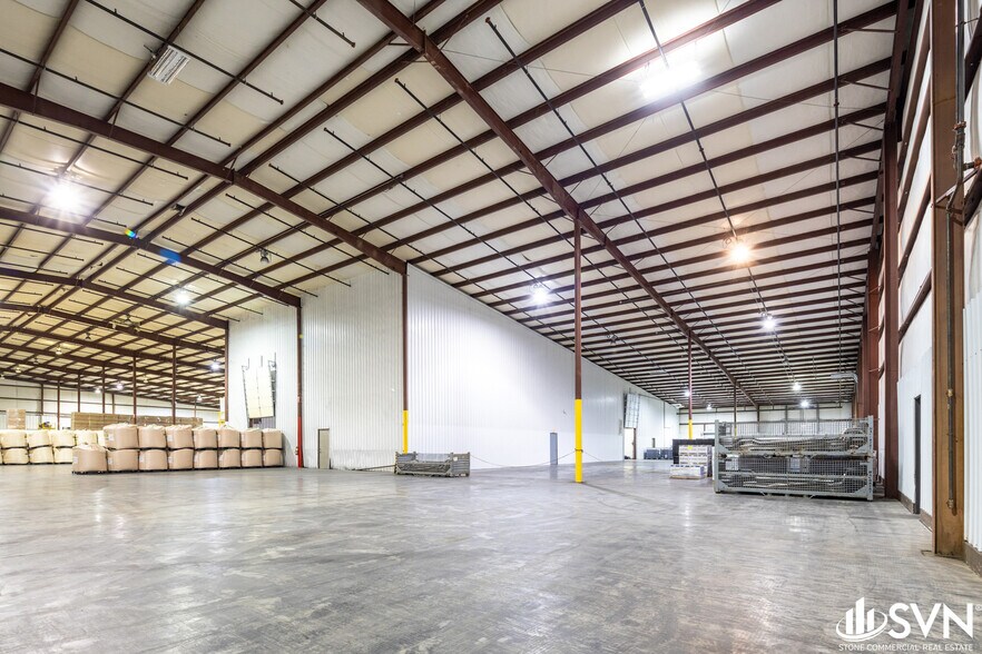 More Photos Of 510 Assembly Dr, Elizabethtown Unknown For Lease