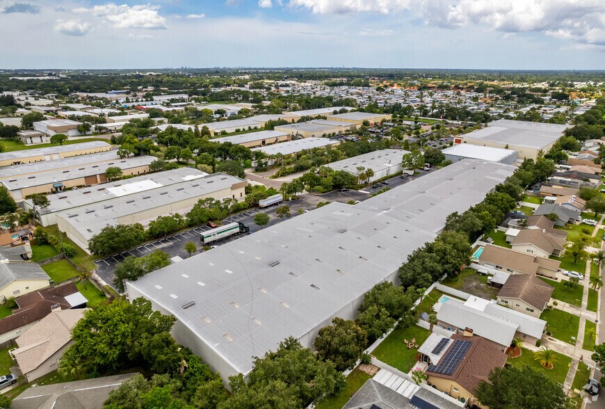 More Photos Of 7100 123rd Cir N, Largo Manufacturing For Lease