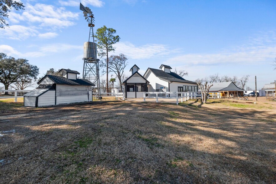 More Photos Of 9903 FM 2759 Rd, Richmond Specialty For Sale
