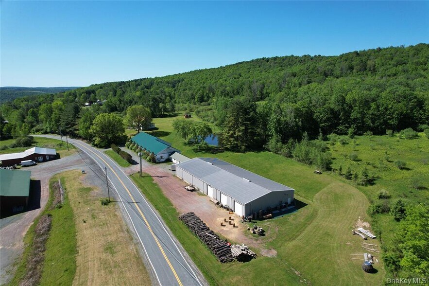 More Photos Of 295 Jeffersonville North Branch Rd, Jeffersonville Industrial For Sale