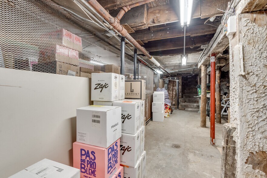 More Photos Of 489 Myrtle Ave, Brooklyn Storefront Retail Residential For Sale