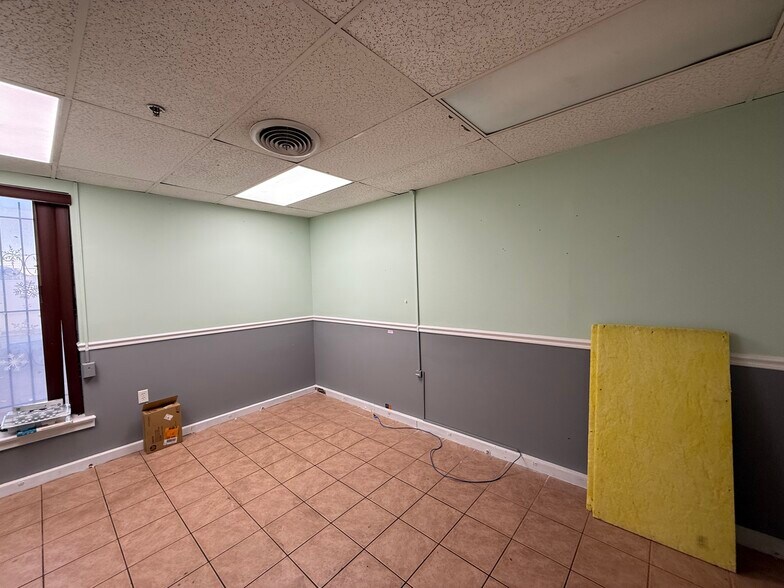 More Photos Of 4001 N American St, Philadelphia Warehouse For Lease