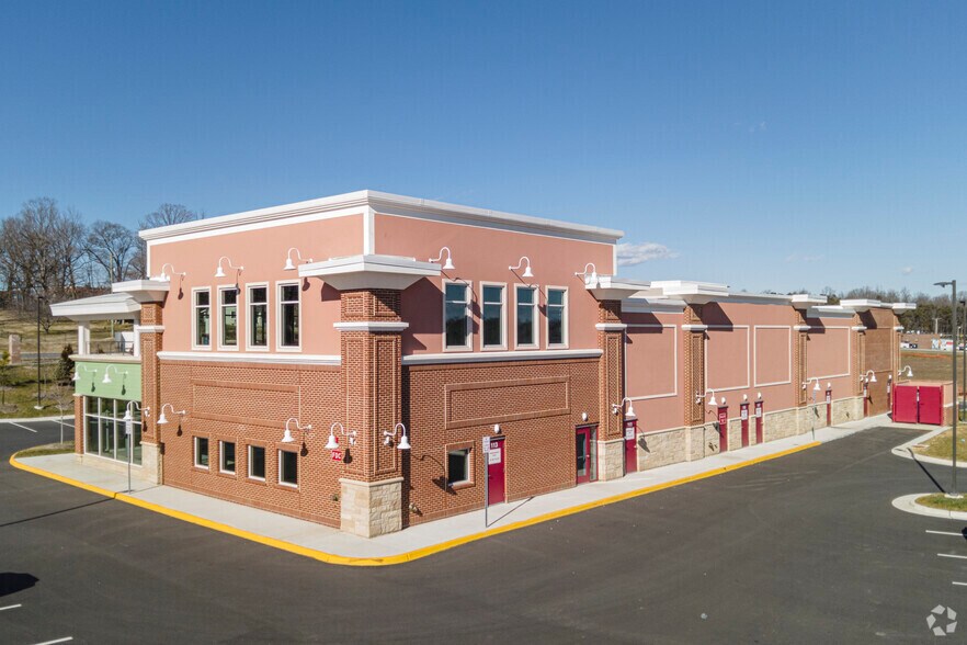 More Photos Of 10322 Bristow Station Dr, Bristow Storefront Retail Office For Lease