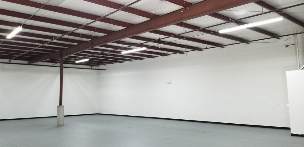 More Photos Of 6557 Garden Rd, Riviera Beach Unknown For Lease