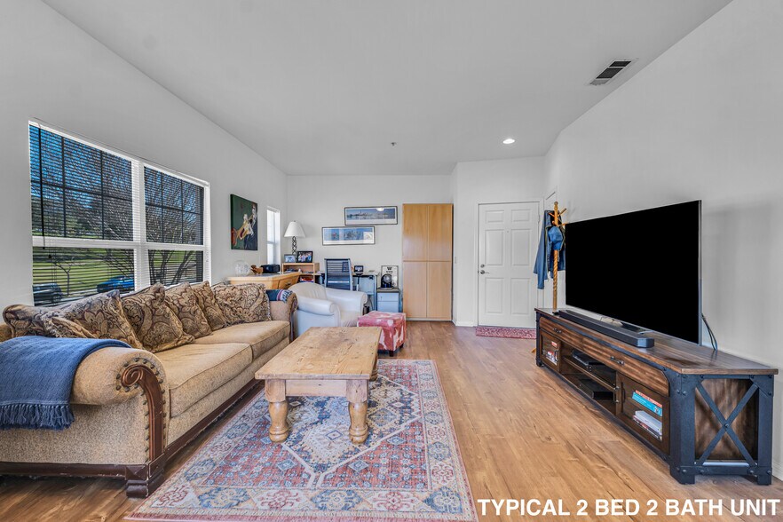 More Photos Of 1256 E Main St, Ventura Apartments For Sale