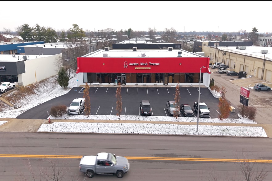 More Photos Of 2550 Regency Rd, Lexington Warehouse For Sale