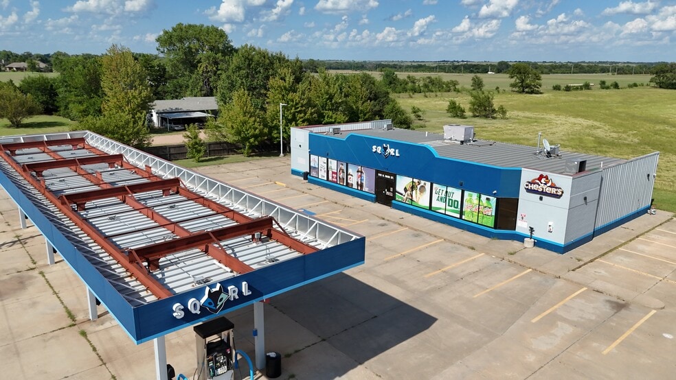 More Photos Of 1110 N Main St, Cheney Service Station For Sale