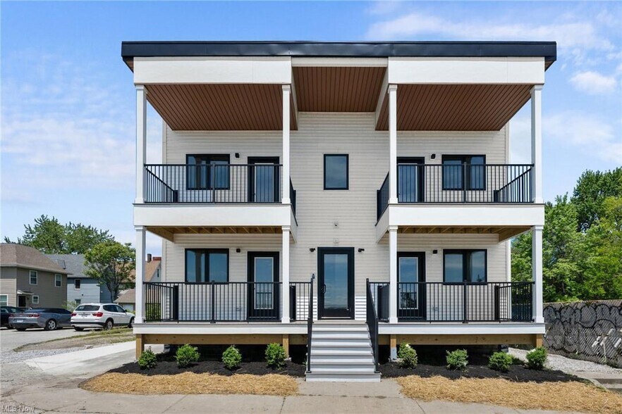 Primary Photo Of 1295 W Holmden Ave, Cleveland Apartments For Sale