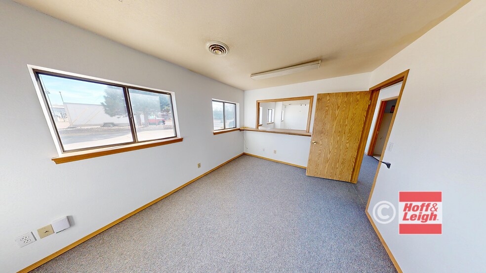 More Photos Of 3630 N Stone Ave, Colorado Springs Warehouse For Lease