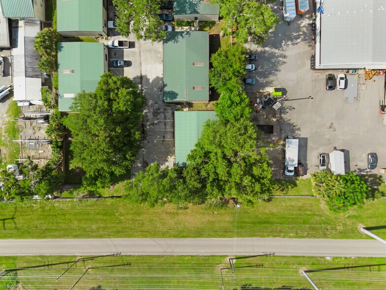 More Photos Of 851 Sunshine Ln, Altamonte Springs Industrial For Sale