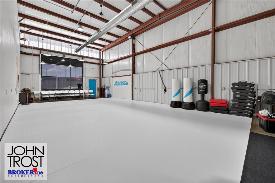 More Photos Of 801 N Center St, Casper Freestanding For Sale