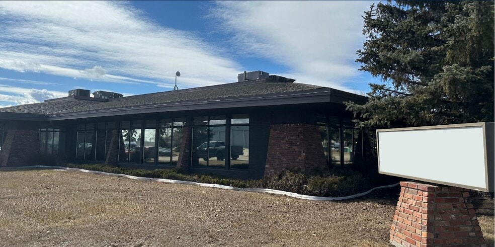 Primary Photo Of 10250A 176th St, Edmonton Office For Lease