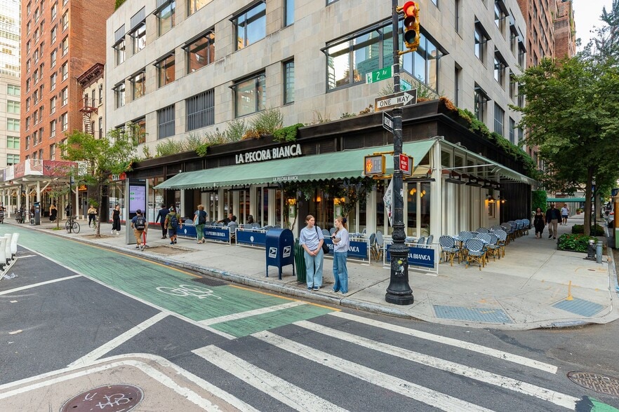 More Photos Of 950 2nd Ave, New York Apartments For Sale