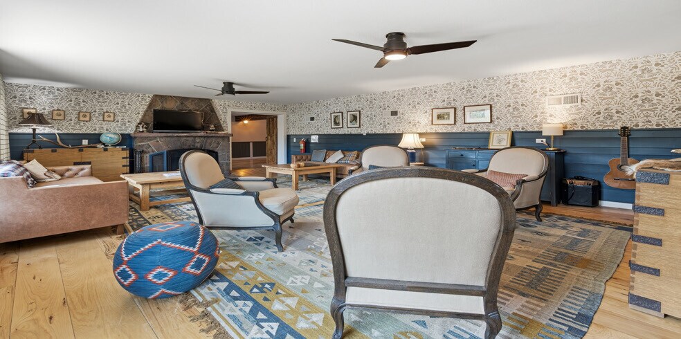 More Photos Of 15747 State Highway 7, Lyons Lodge Meeting Hall For Lease