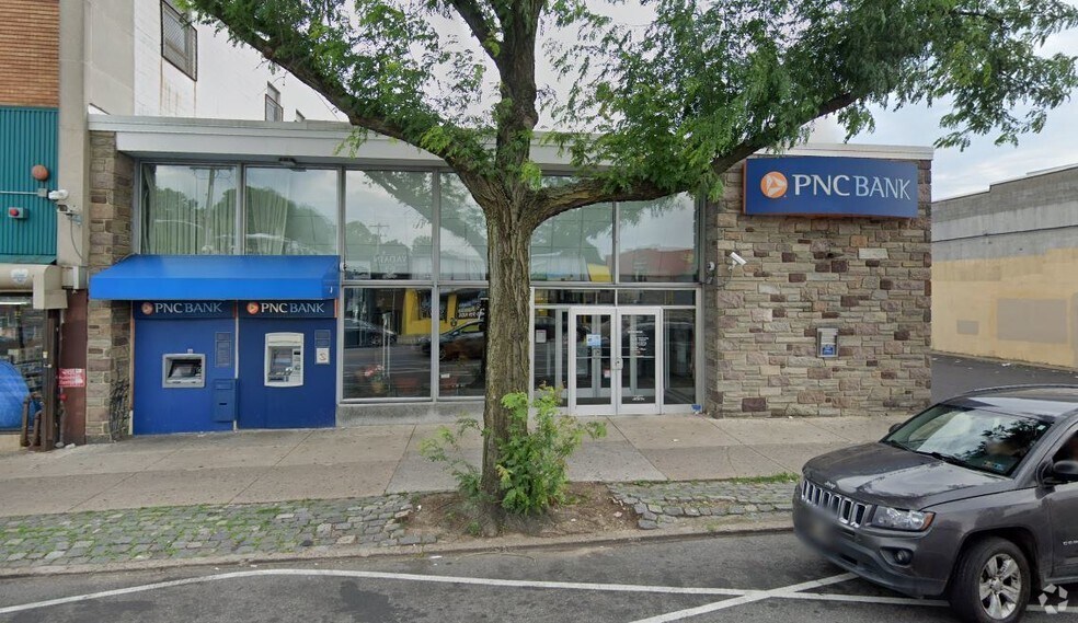 More Photos Of 150 W Chelten Ave, Philadelphia Bank For Sale