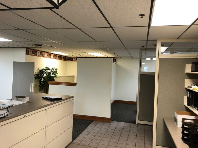 More Photos Of 2830 Cleveland Ave NW, Canton Warehouse For Lease