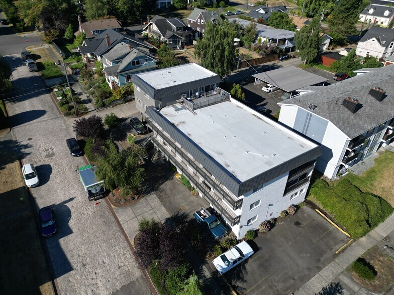 More Photos Of 1002 N J St, Tacoma Apartments For Sale