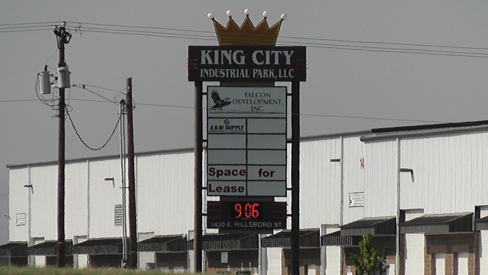 More Photos Of 1430 E Hillsboro St, Pasco Warehouse For Lease