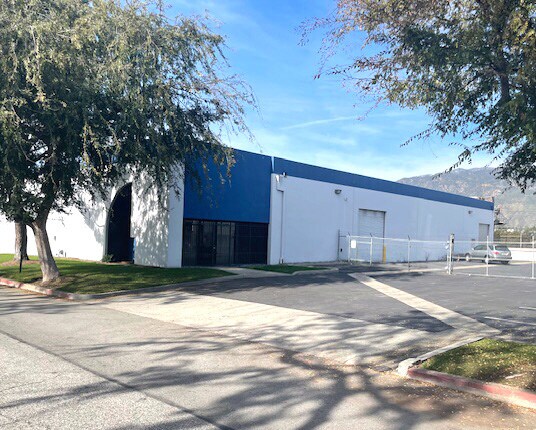 Primary Photo Of 16117 Avenida Padilla, Irwindale Warehouse For Lease