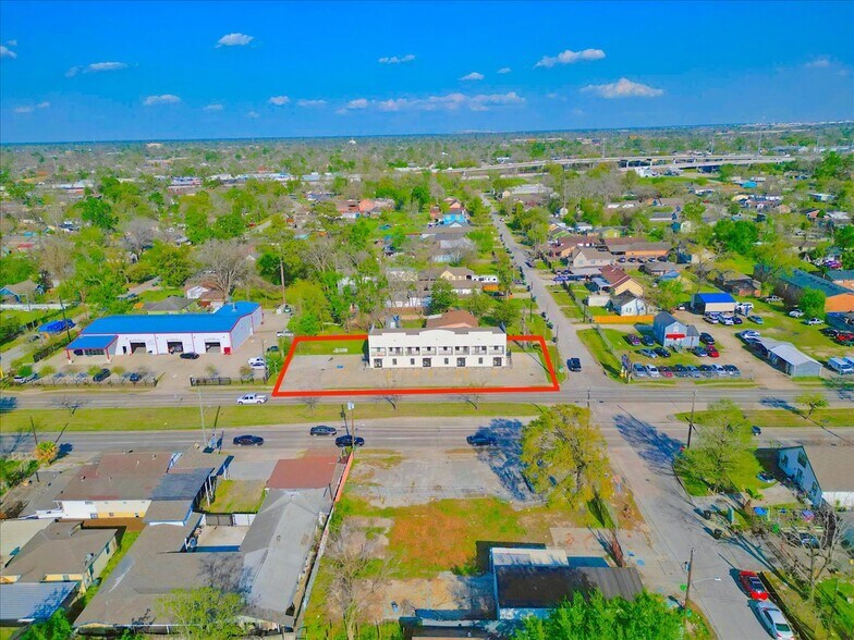 Primary Photo Of 7704 Irvington Blvd, Houston General Retail For Lease