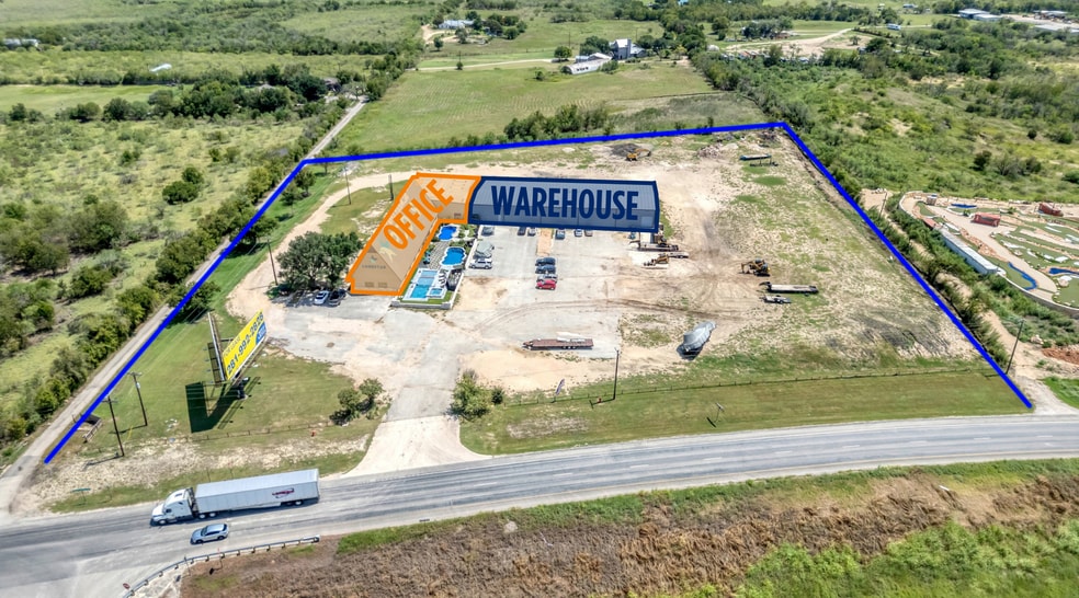 More Photos Of 7570 IH - 35 Fwy, New Braunfels Light Manufacturing For Sale