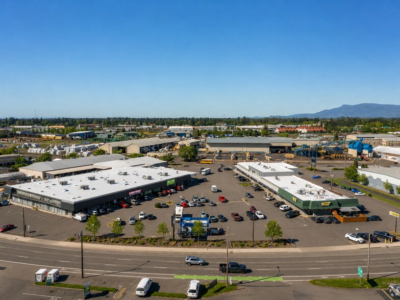 More Photos Of 2170-2188 W 6th Ave, Eugene Unknown For Lease