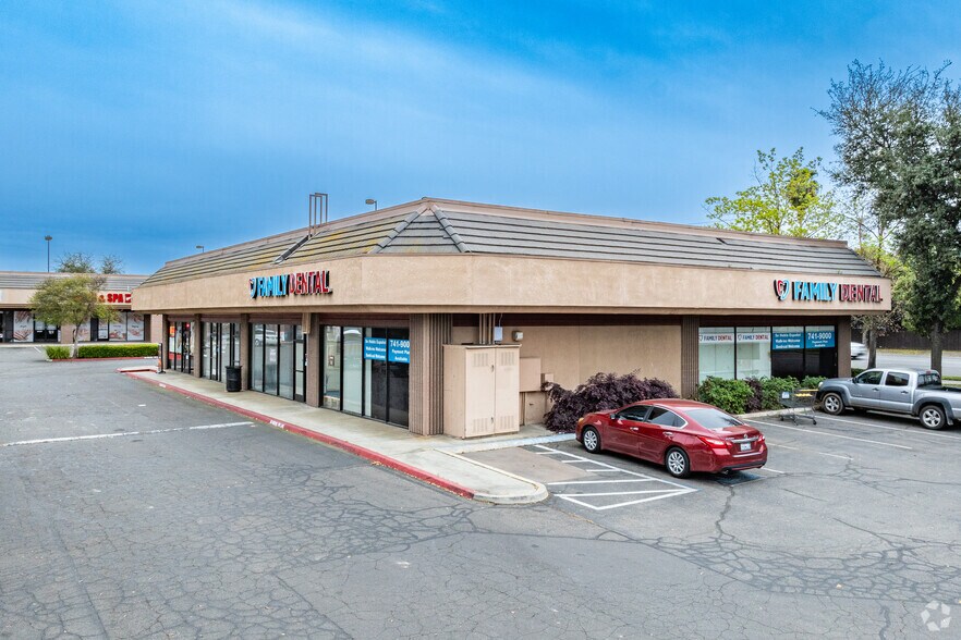 More Photos Of 1550 N Ben Maddox Way, Visalia Unknown For Lease