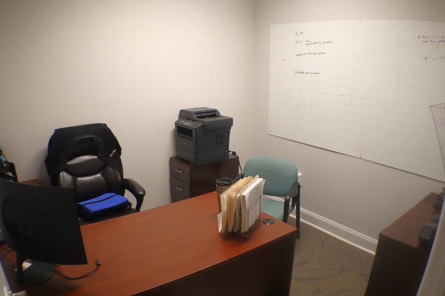 More Photos Of 3924-3960 Coral Ridge Dr, Coral Springs Showroom For Sale
