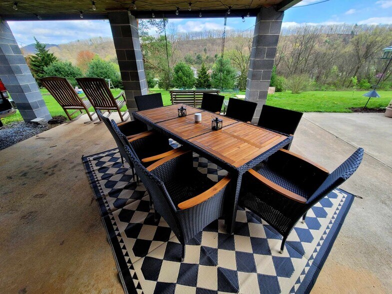 More Photos Of 11341 Raystown Rd, Huntingdon Hospitality For Sale