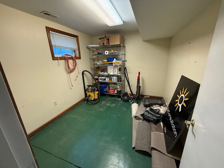 More Photos Of 624 E Main St, Lancaster Office For Lease