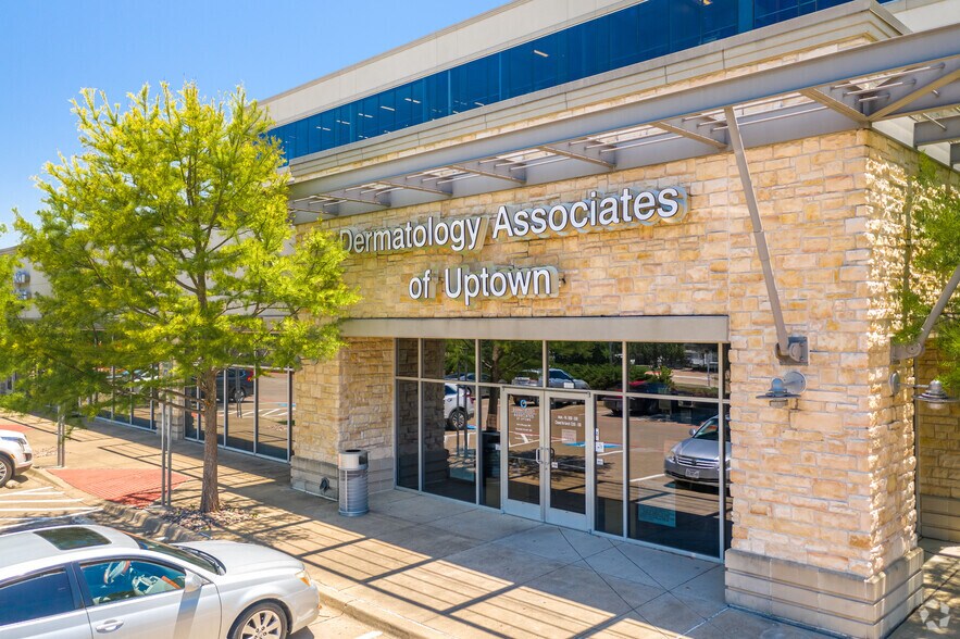 More Photos Of 610 Uptown Blvd, Cedar Hill Office For Sale