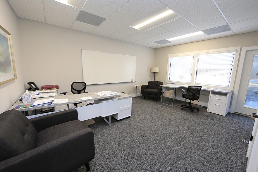 More Photos Of 1906 E Highway 54, Durham Unknown For Lease