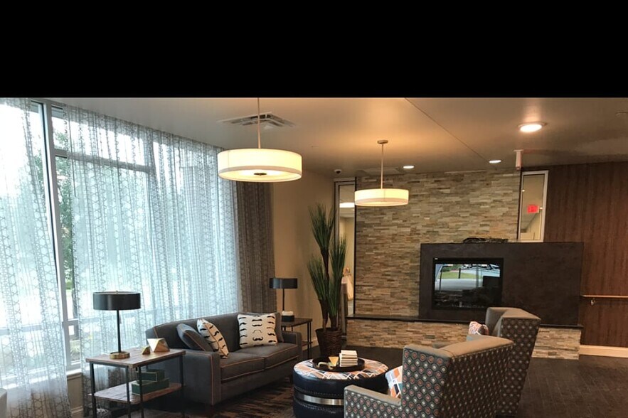More Photos Of 8130 Meadow Rd, Dallas Healthcare For Sale