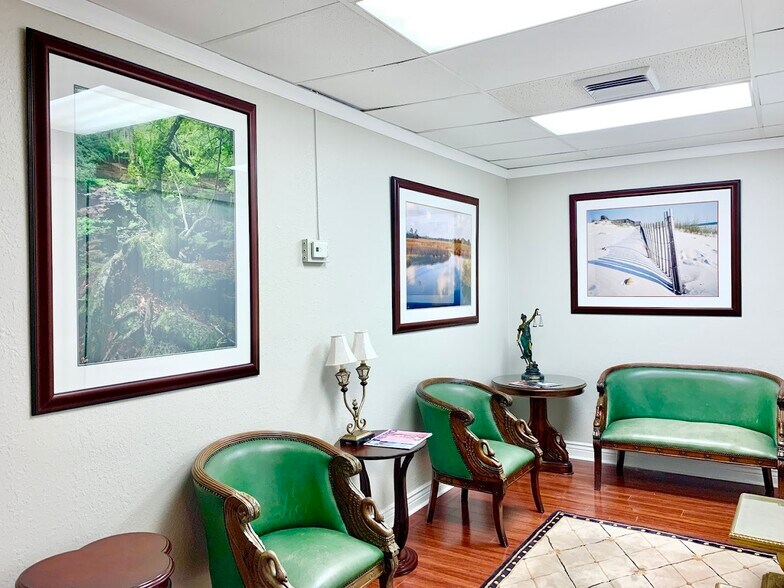 More Photos Of 5109 Central Ave, Saint Petersburg Medical For Lease