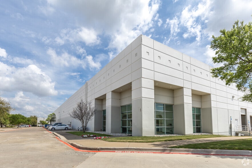 More Photos Of 1461 S Belt Line Rd, Coppell Unknown For Lease