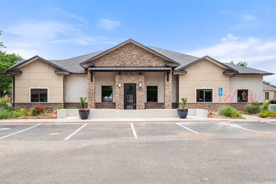 More Photos Of 6102 82nd St, Lubbock Medical For Lease