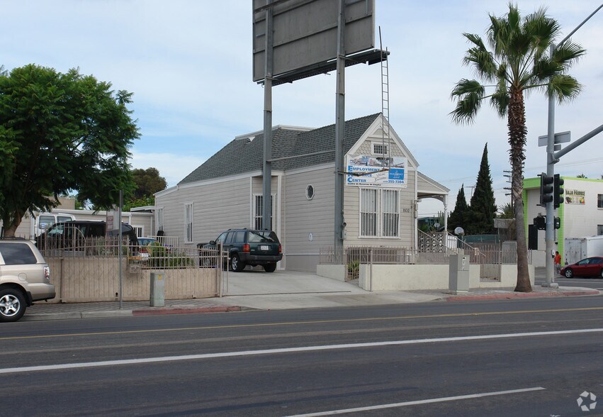 More Photos Of 1102-1118 Cesar E Chavez Pky, San Diego Office Residential For Sale