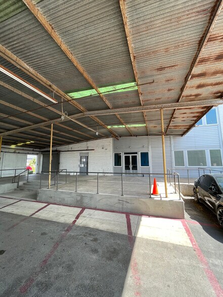 More Photos Of 222 N Expressway, Brownsville Medical For Lease