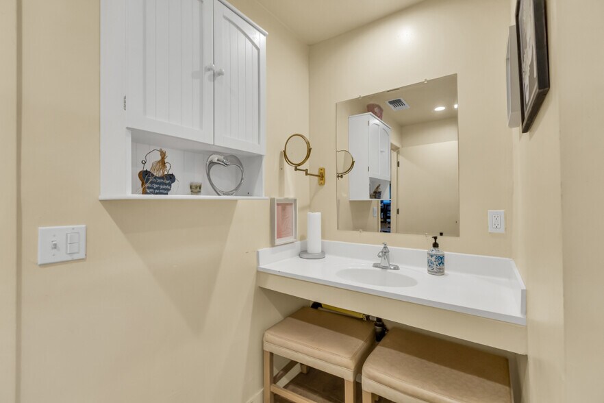 More Photos Of 9455 E Stockton Blvd, Elk Grove Specialty For Sale