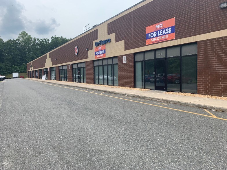More Photos Of 3619 Richmond Hwy, Stafford Light Distribution For Lease